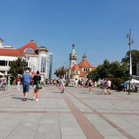 300m Od Pięknej Plaży 300m From A Beautiful *